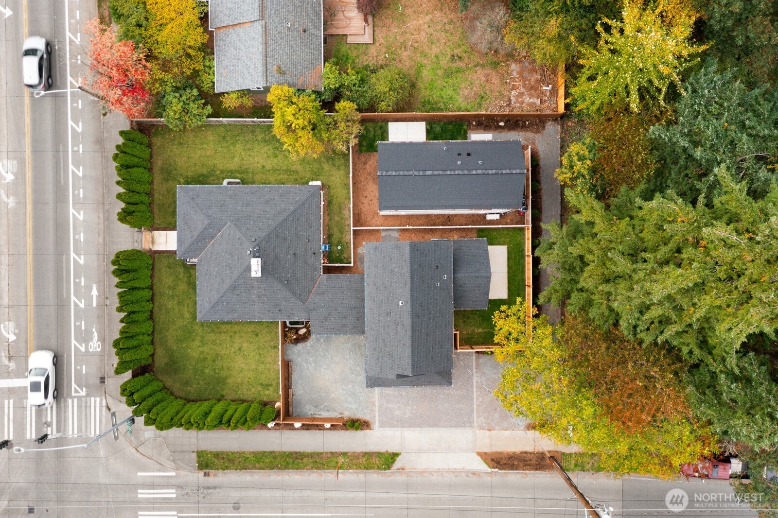 13007 1st Avenue NE, Seattle, WA 98125