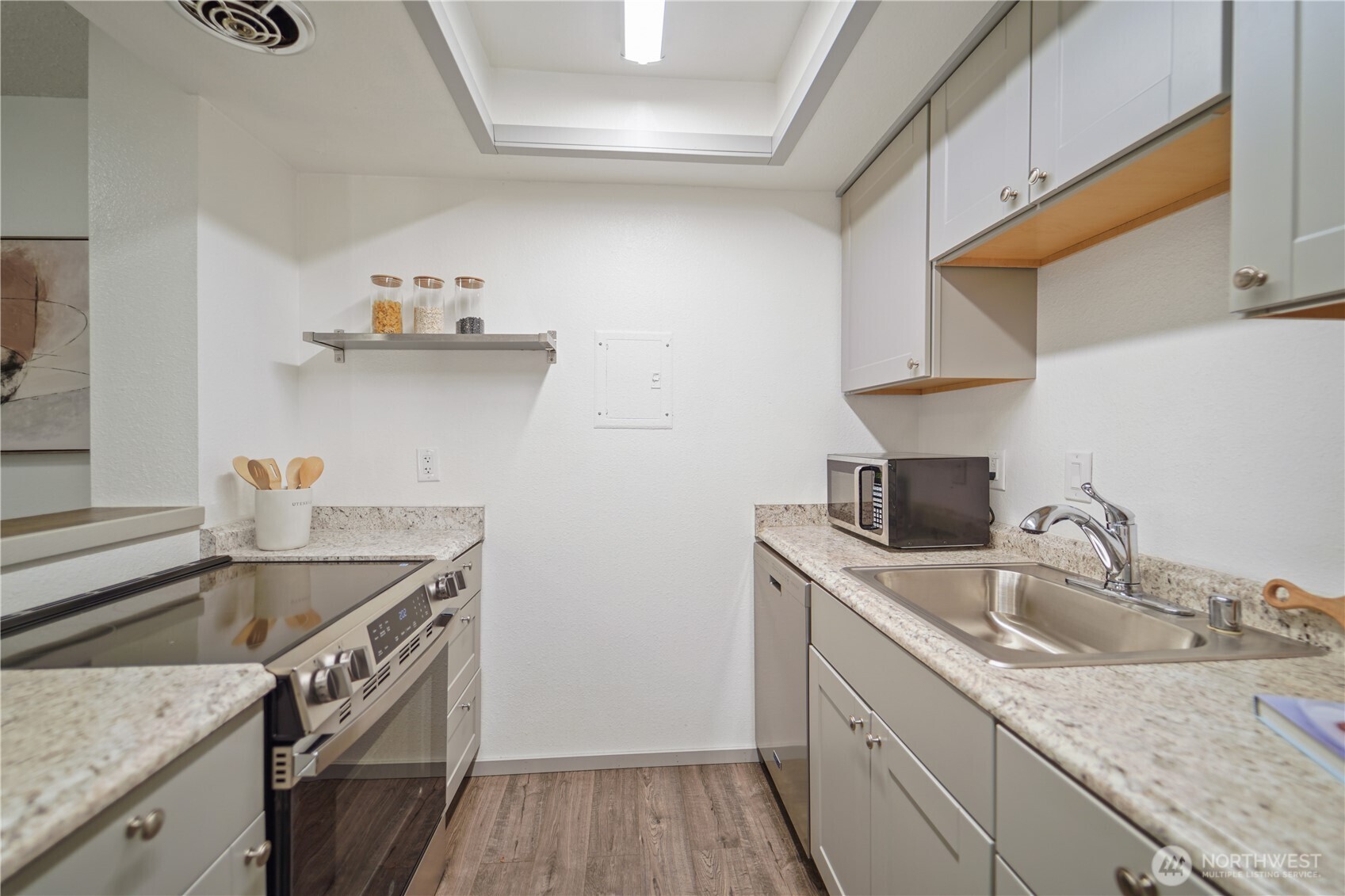 14650 NE 32nd Street #A-11, Bellevue, WA 98007