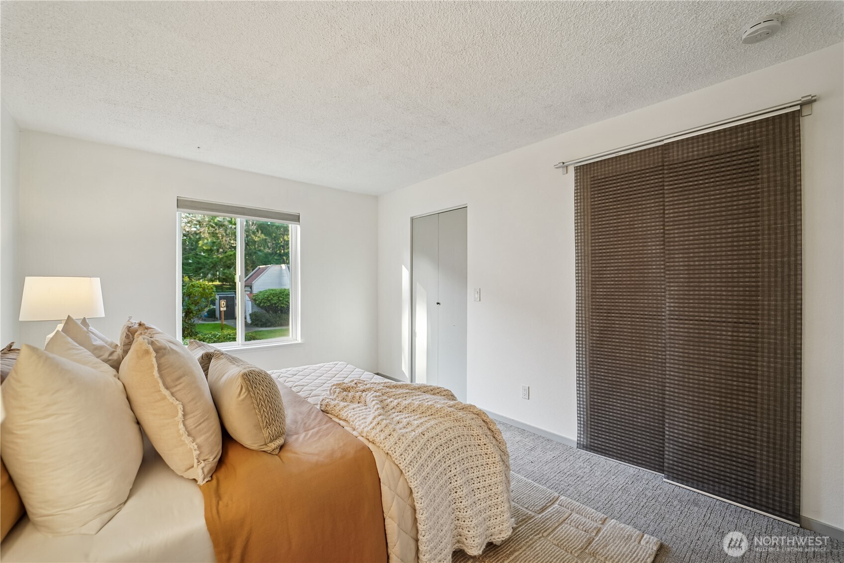 14650 NE 32nd Street #A-11, Bellevue, WA 98007