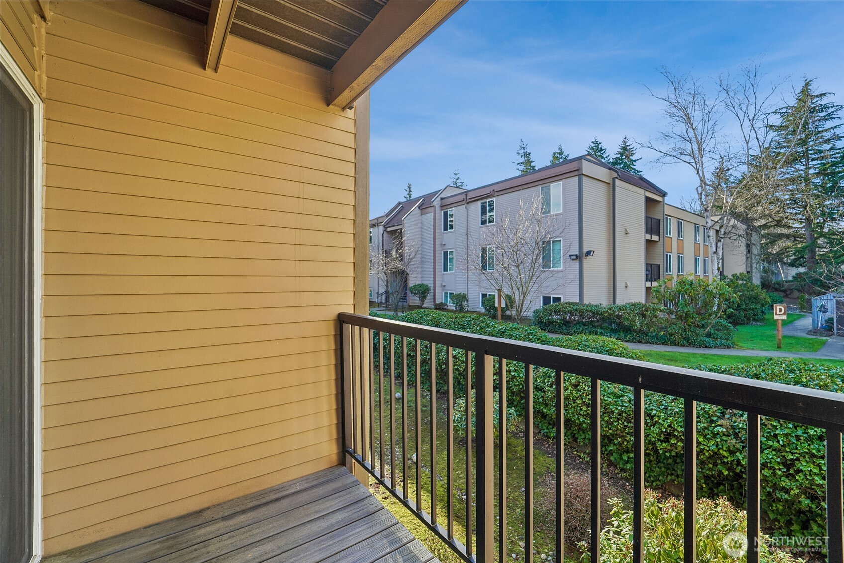 14650 NE 32nd Street #A-11, Bellevue, WA 98007