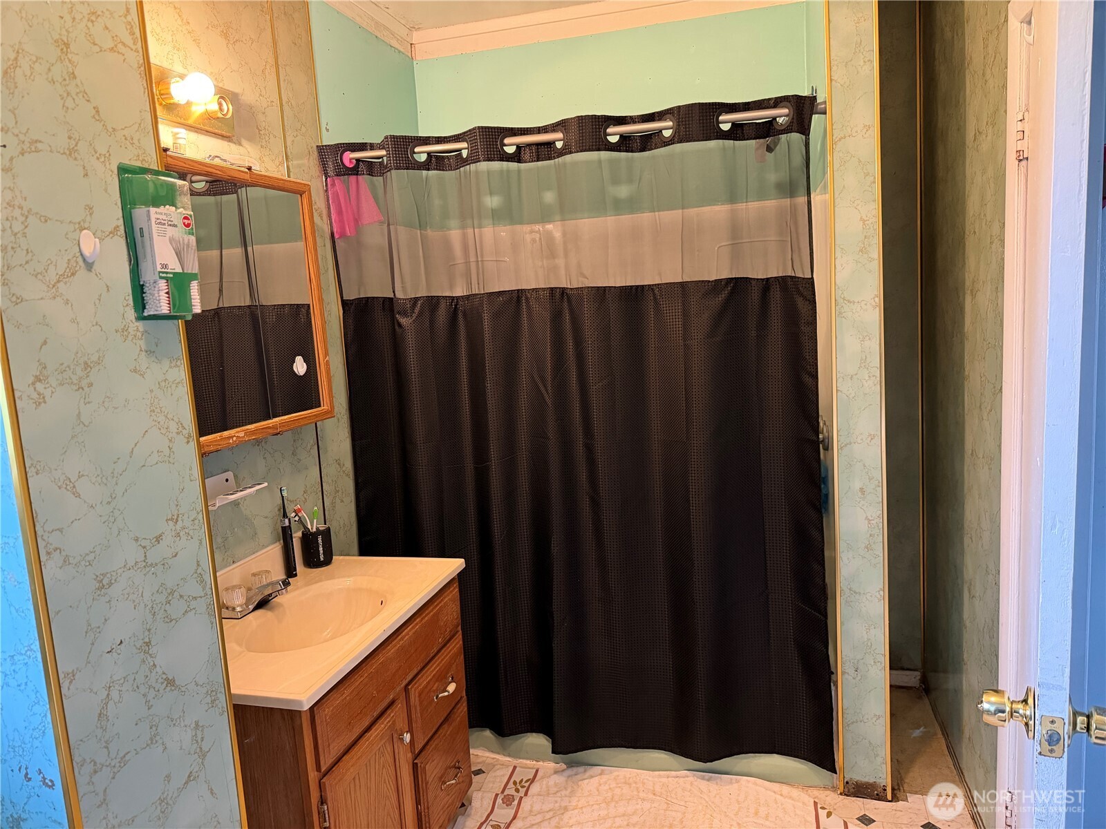 103 S West Boulevard , Aberdeen, WA 98520