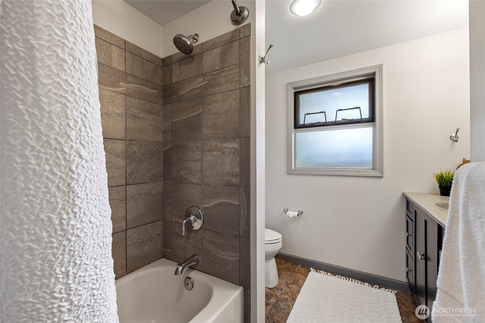 2408 148th Street SW, Lynnwood, WA 98087