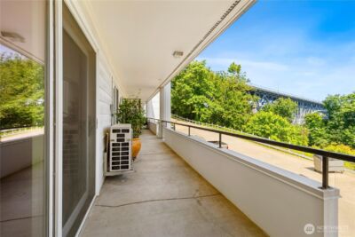 2565 Dexter Avenue N #103, Seattle, WA 98109 - Photo 28