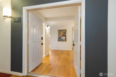 2565 Dexter Avenue N #103, Seattle, WA 98109 - Photo 6