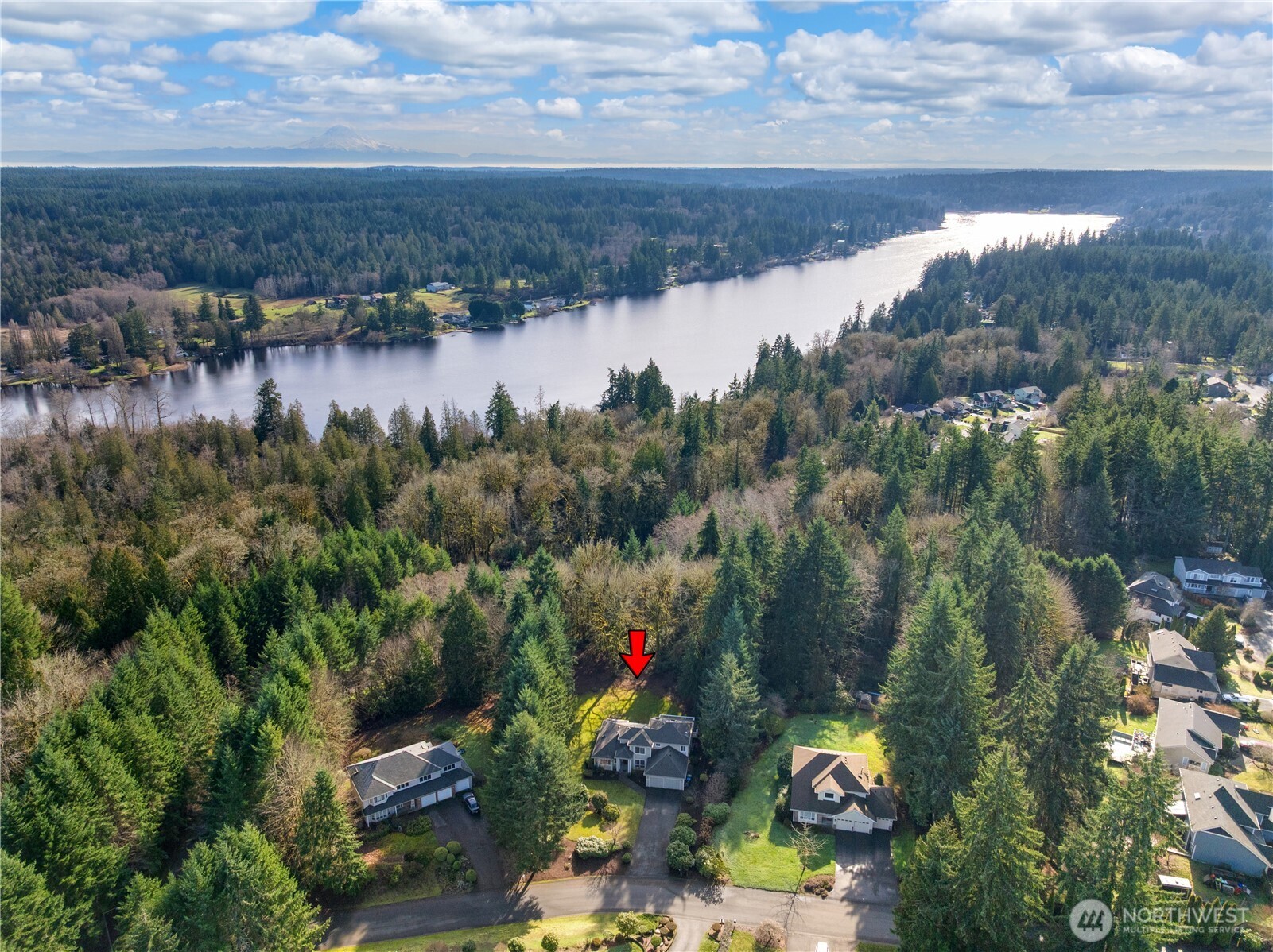 4642 SE Parsons Green Court , Port Orchard, WA 98367