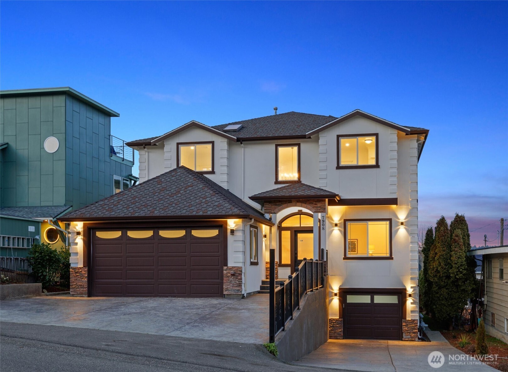 7908 S Lakeridge Drive , Seattle, WA 98178