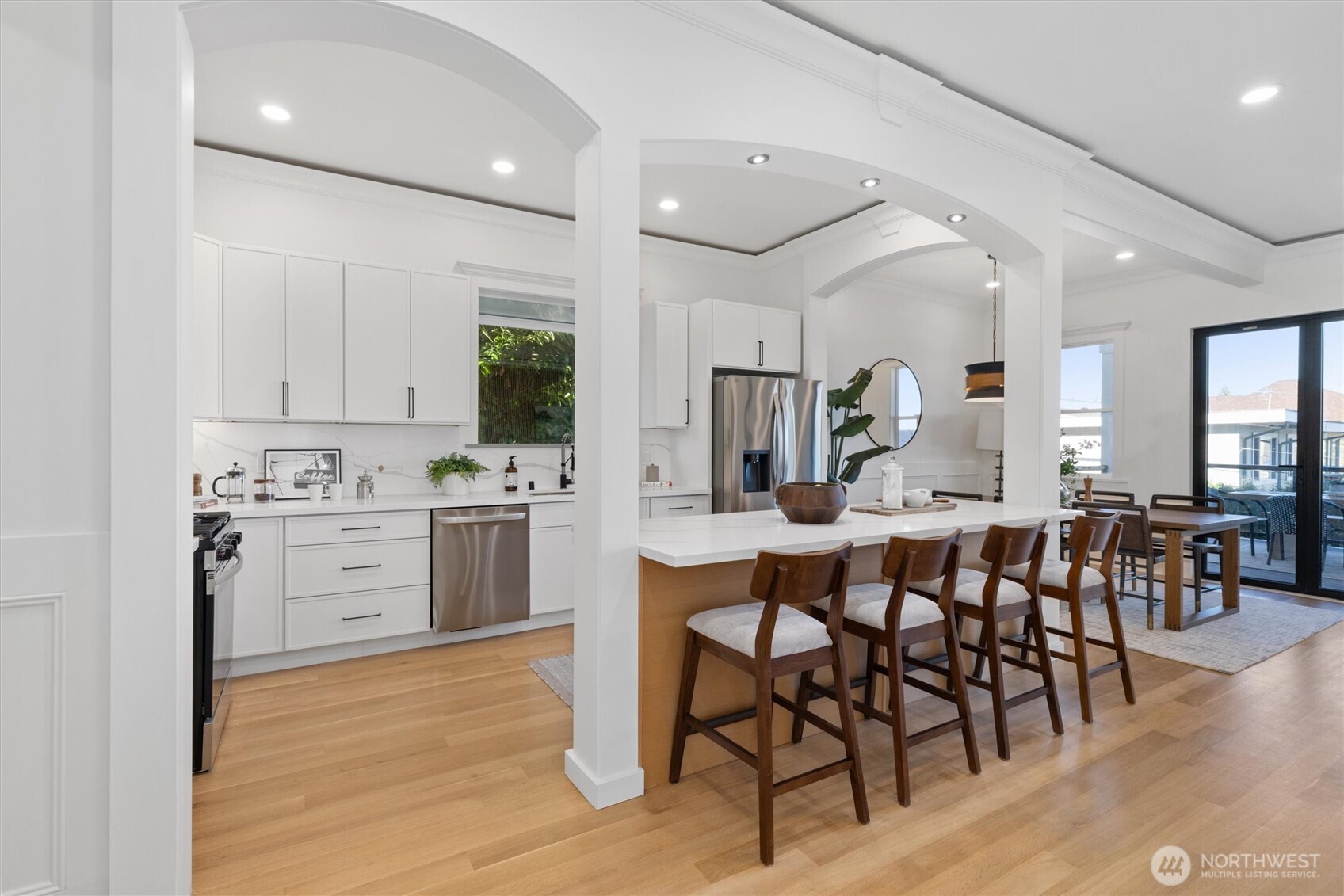 7908 S Lakeridge Drive , Seattle, WA 98178