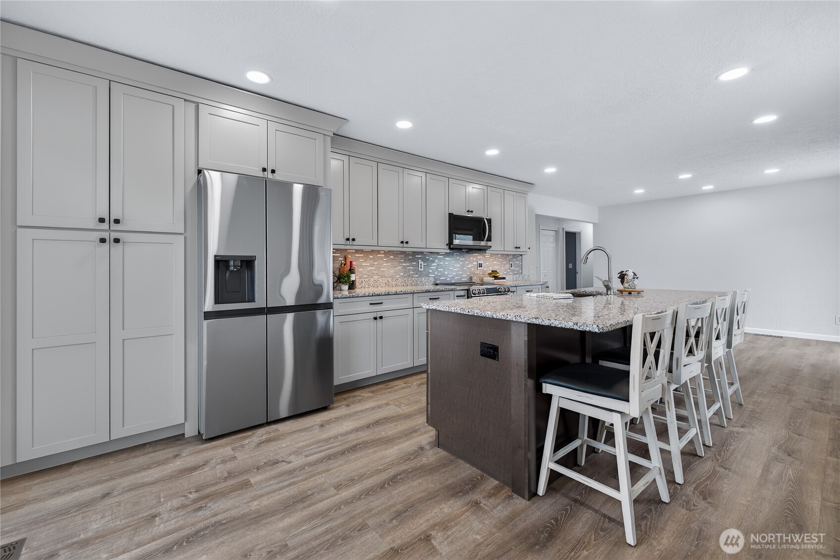 1425 Bel Air Drive , East Wenatchee, WA 98802