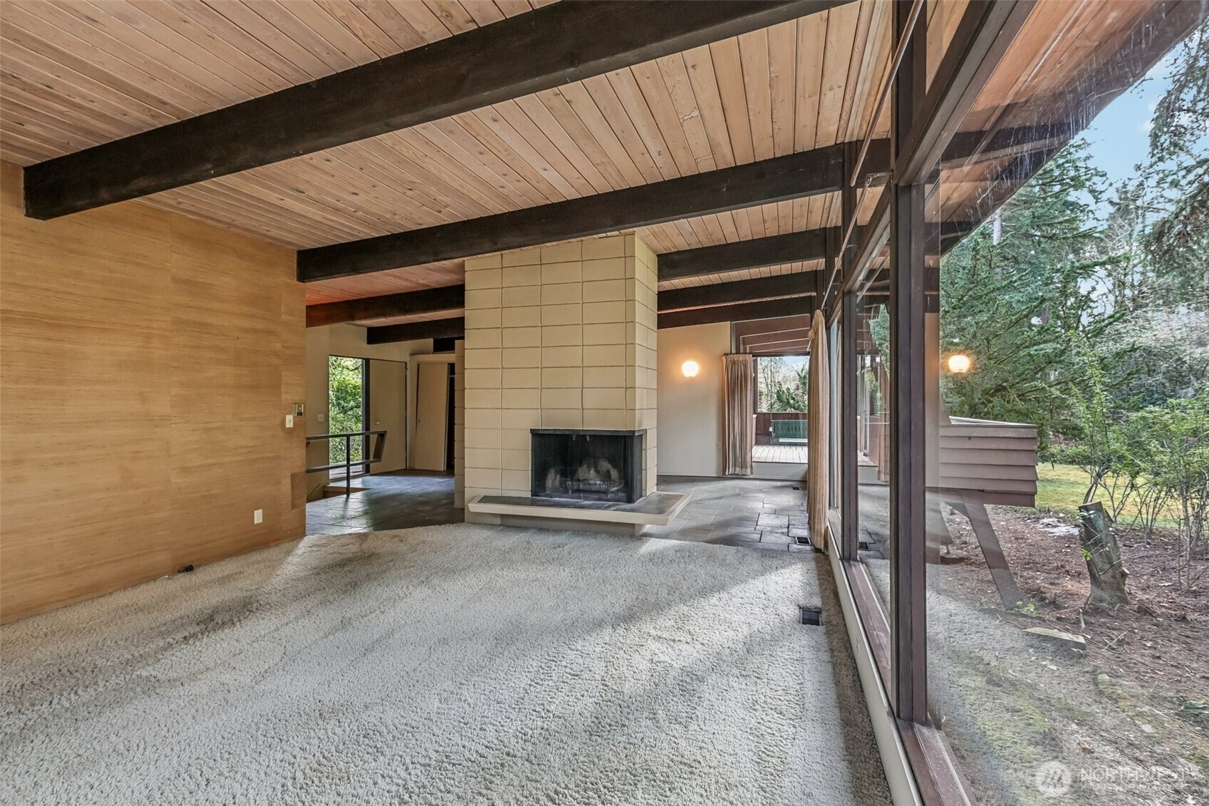 7832 NE 32nd Street , Medina, WA 98039