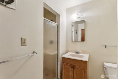 7832 NE 32nd Street , Medina, WA 98039 - Photo 26