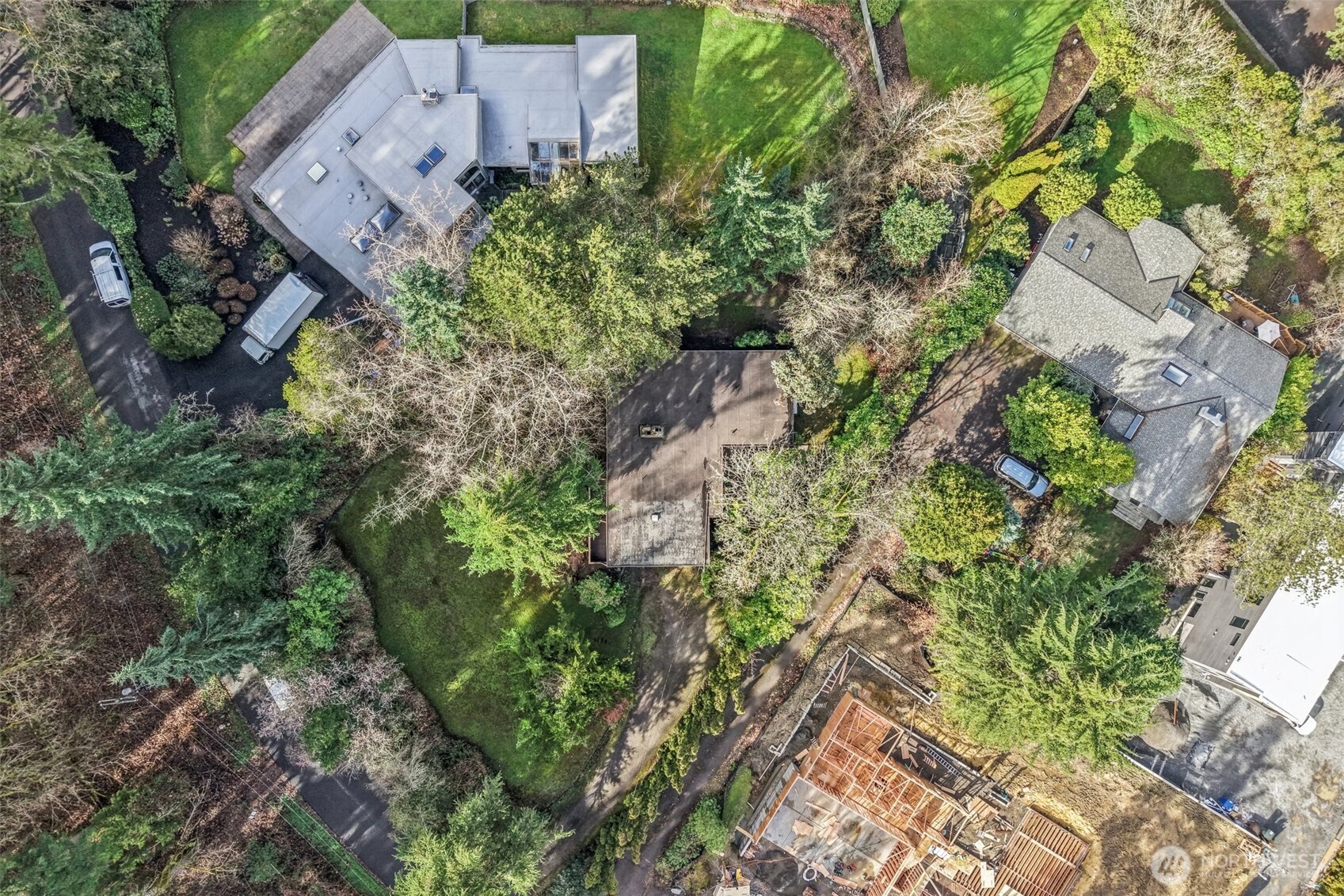 7832 NE 32nd Street , Medina, WA 98039