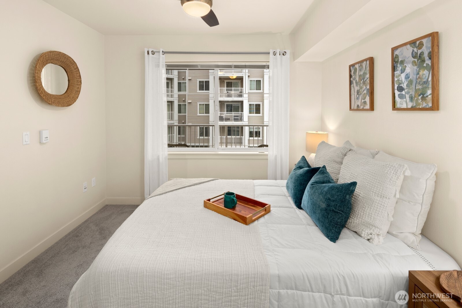 1545 NW 57th Street #422, Seattle, WA 98107