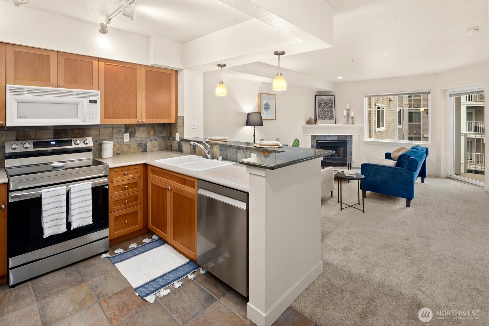 1545 NW 57th Street #422, Seattle, WA 98107