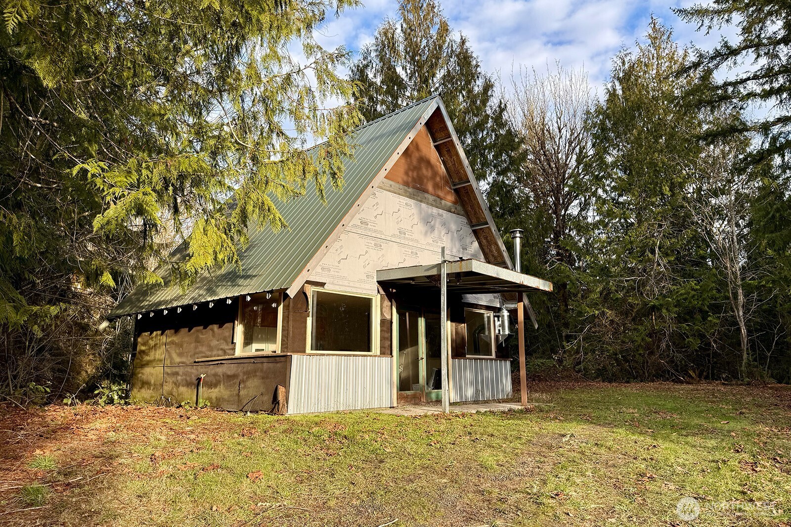 12280 Center Road , Quilcene, WA 98376