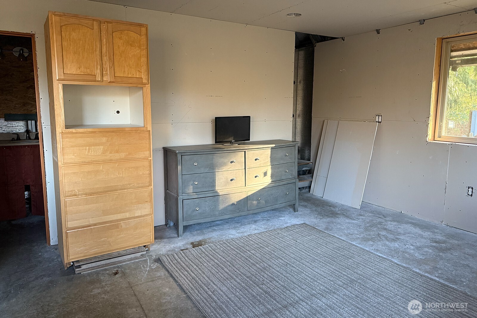 12280 Center Road , Quilcene, WA 98376