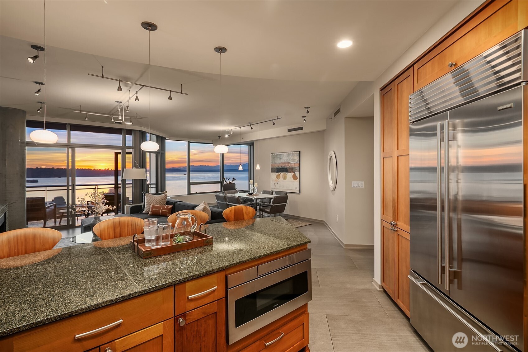 1000 1st Avenue #1901, Seattle, WA 98101