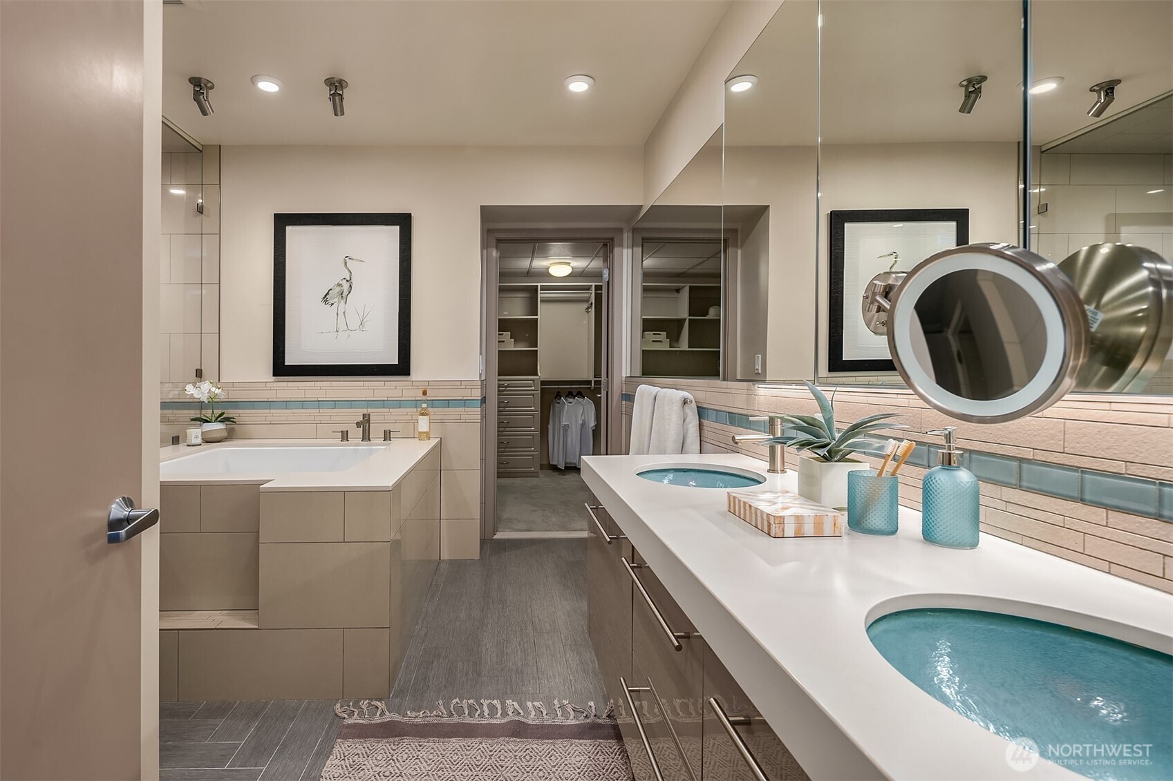 1000 1st Avenue #1901, Seattle, WA 98101