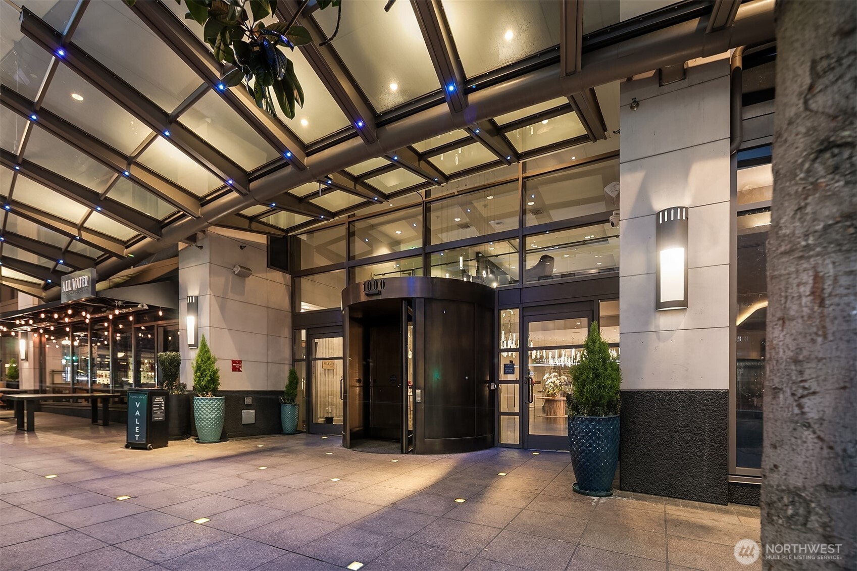 1000 1st Avenue #1901, Seattle, WA 98101