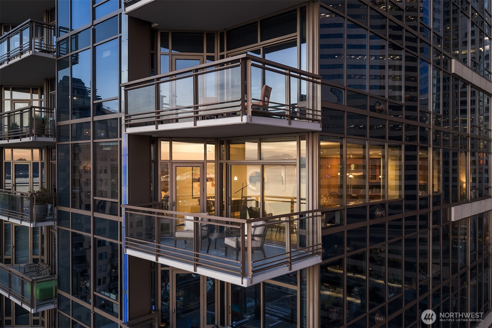 1000 1st Avenue #1901, Seattle, WA 98101