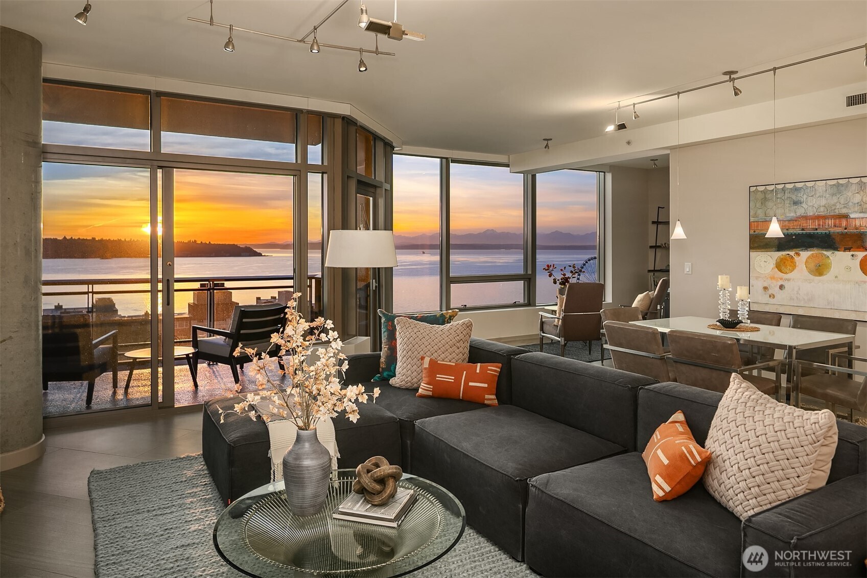 1000 1st Avenue #1901, Seattle, WA 98101