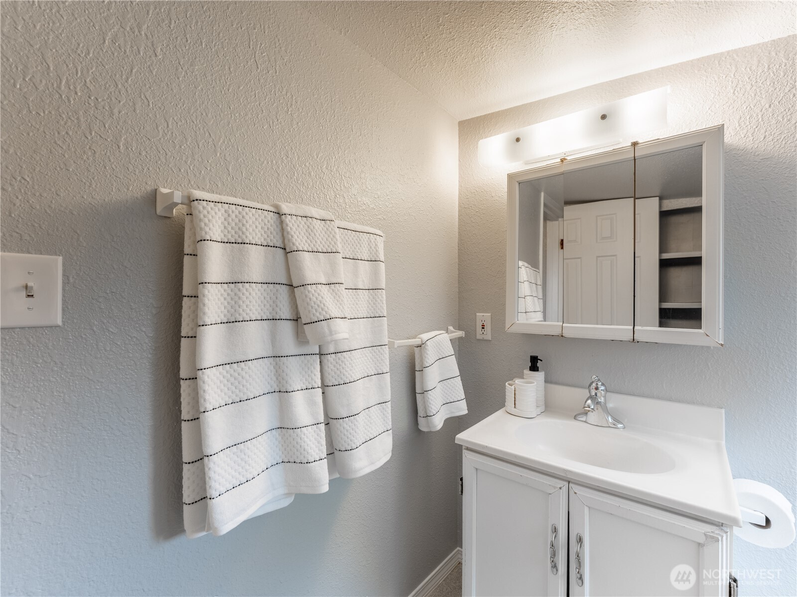 616 S Chelan Avenue , Wenatchee, WA 98801