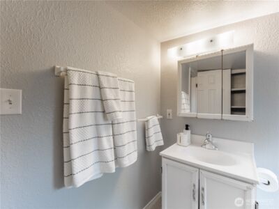 616 S Chelan Avenue , Wenatchee, WA 98801 - Photo 22
