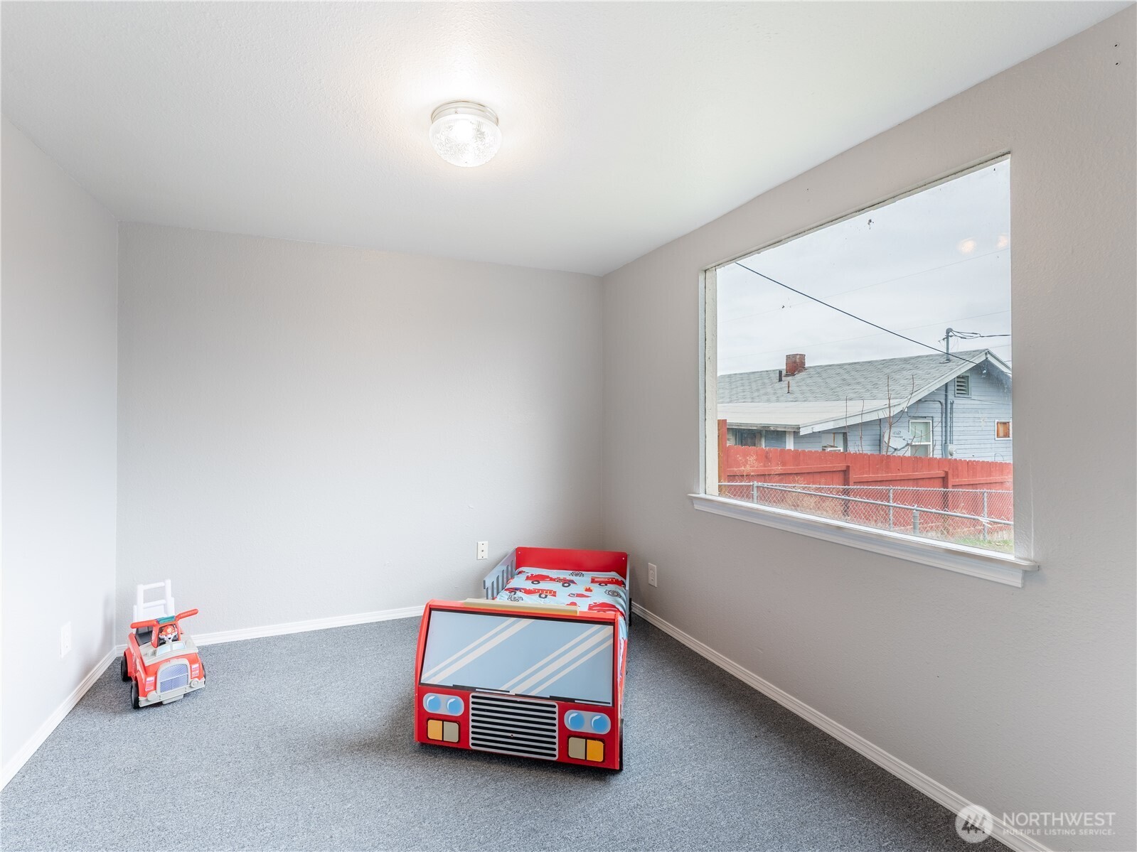 616 S Chelan Avenue , Wenatchee, WA 98801