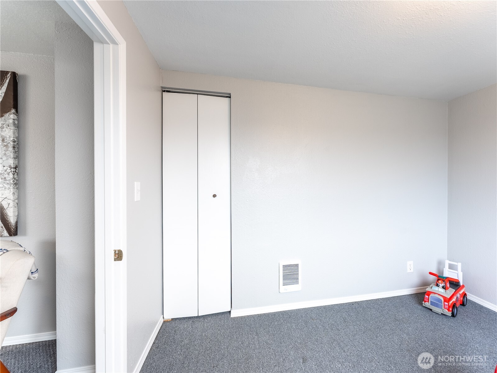 616 S Chelan Avenue , Wenatchee, WA 98801