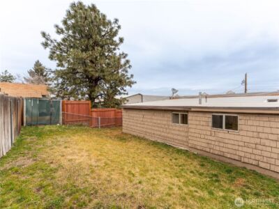 616 S Chelan Avenue , Wenatchee, WA 98801 - Photo 35