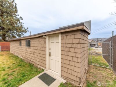 616 S Chelan Avenue , Wenatchee, WA 98801 - Photo 37
