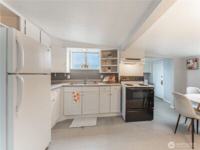 616 S Chelan Avenue , Wenatchee, WA 98801 - Photo 9