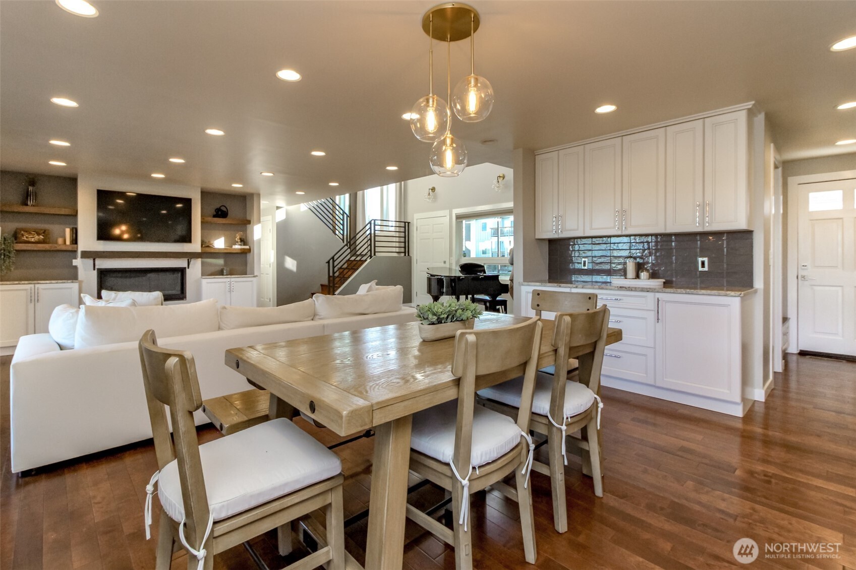 5321 N 48th St , Tacoma, WA 98407