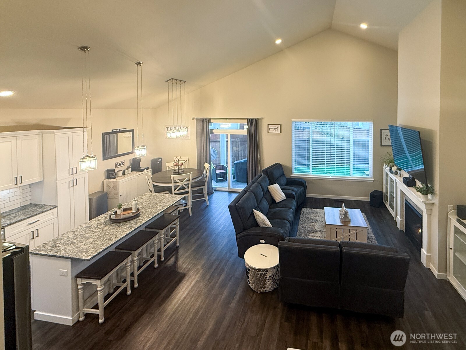 209 Fenway Court , Napavine, WA 98532