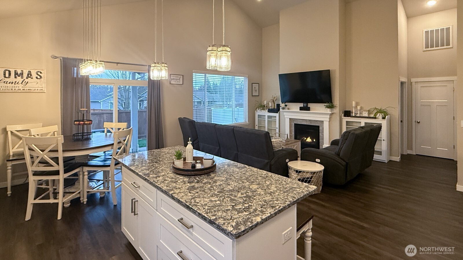 209 Fenway Court , Napavine, WA 98532