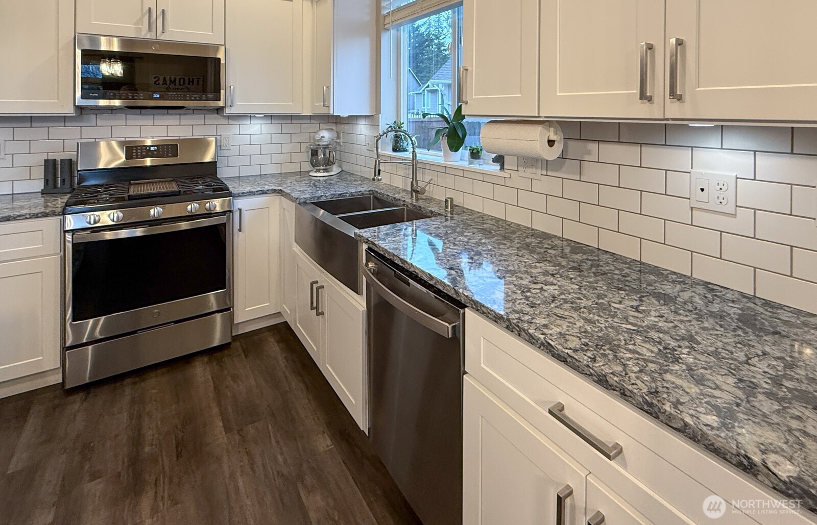 209 Fenway Court , Napavine, WA 98532