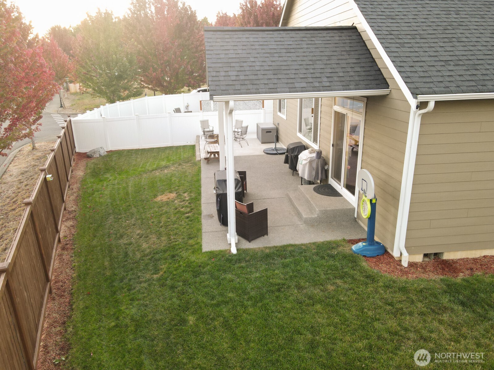 209 Fenway Court , Napavine, WA 98532