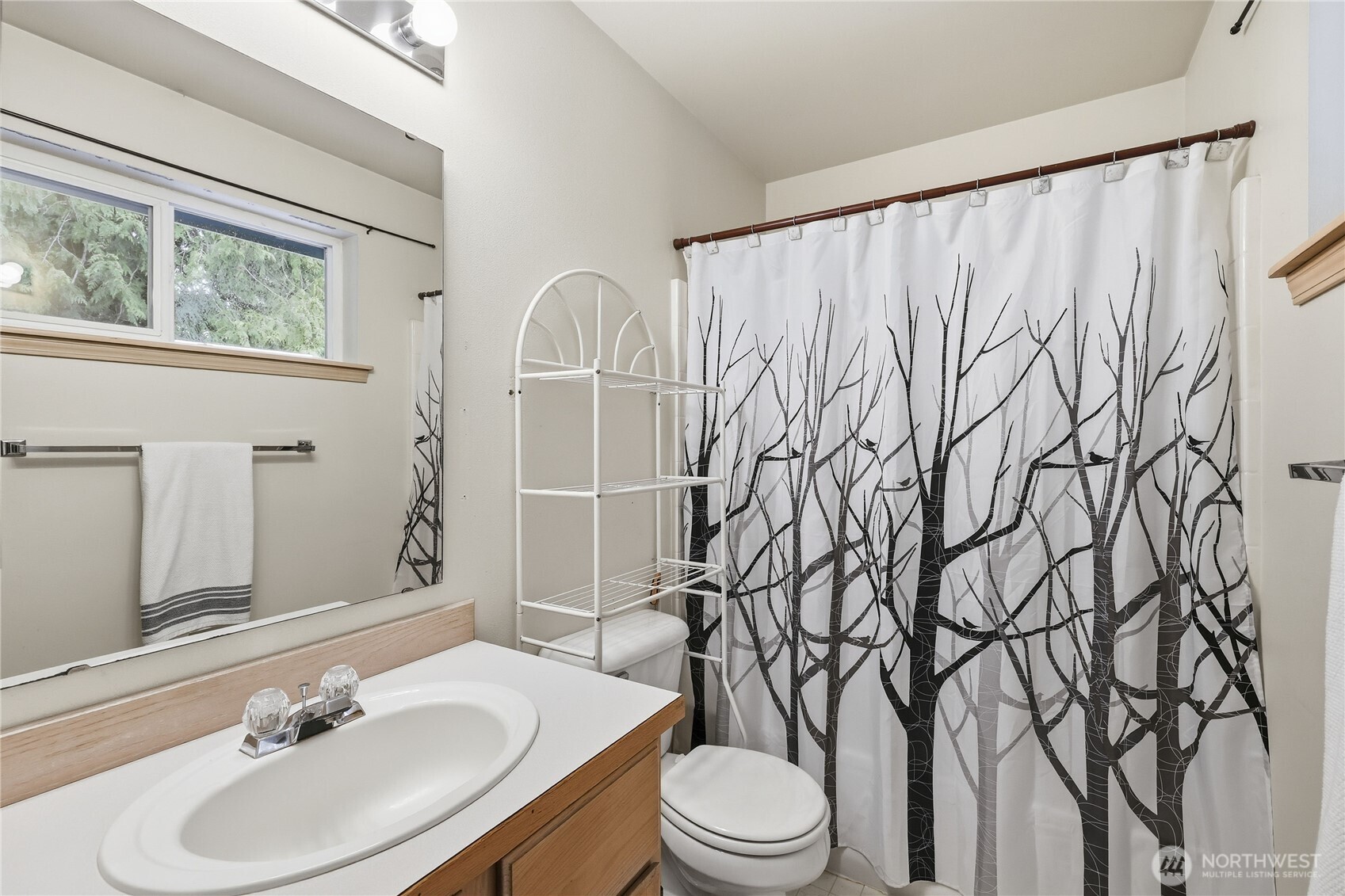 21028 Virginia Avenue NE, Kingston, WA 98346