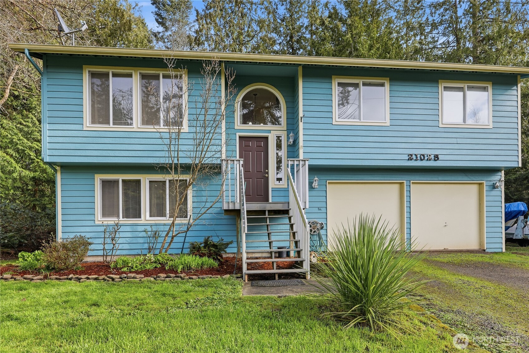 21028 Virginia Avenue NE, Kingston, WA 98346