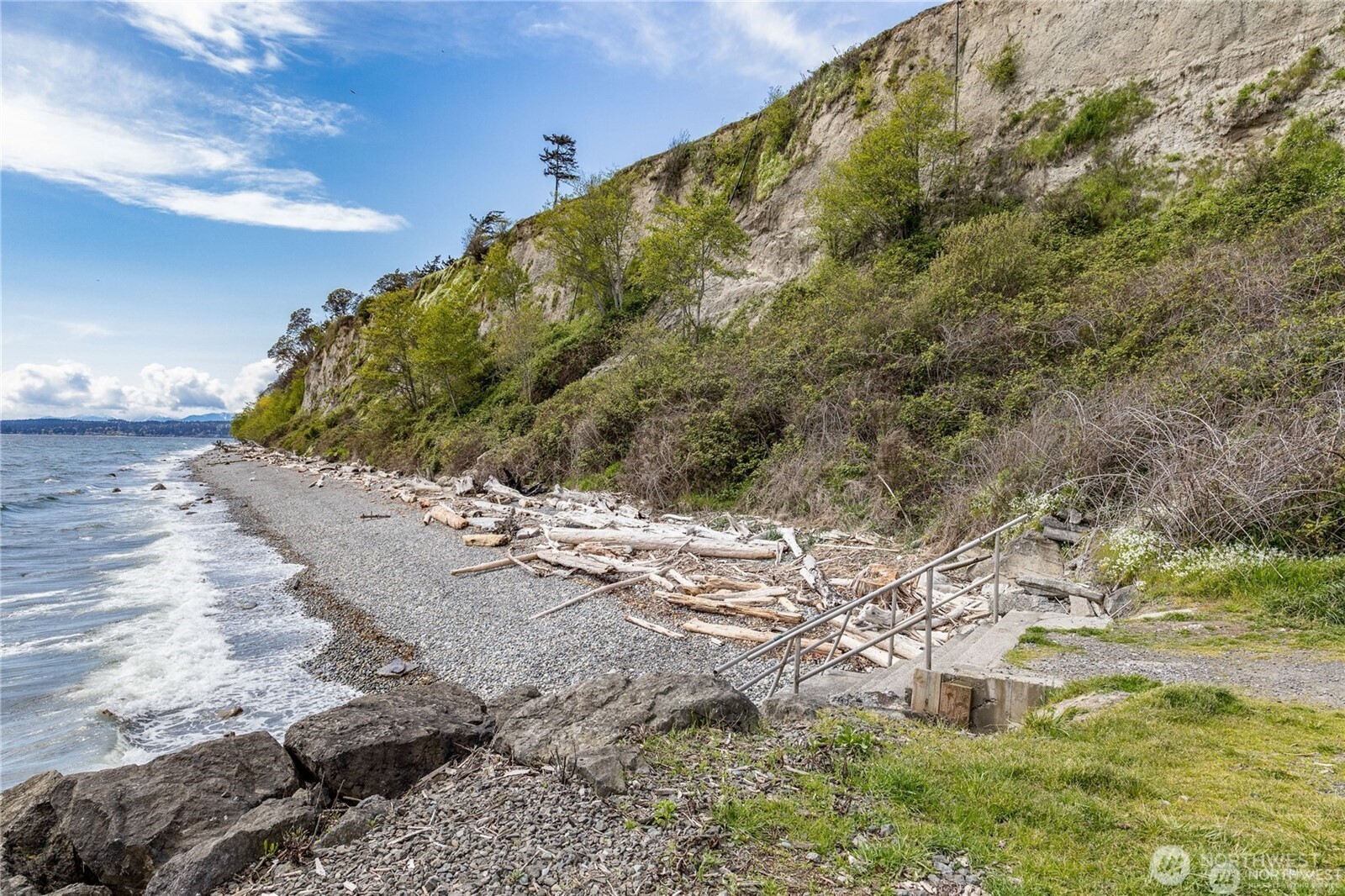 21028 Virginia Avenue NE, Kingston, WA 98346