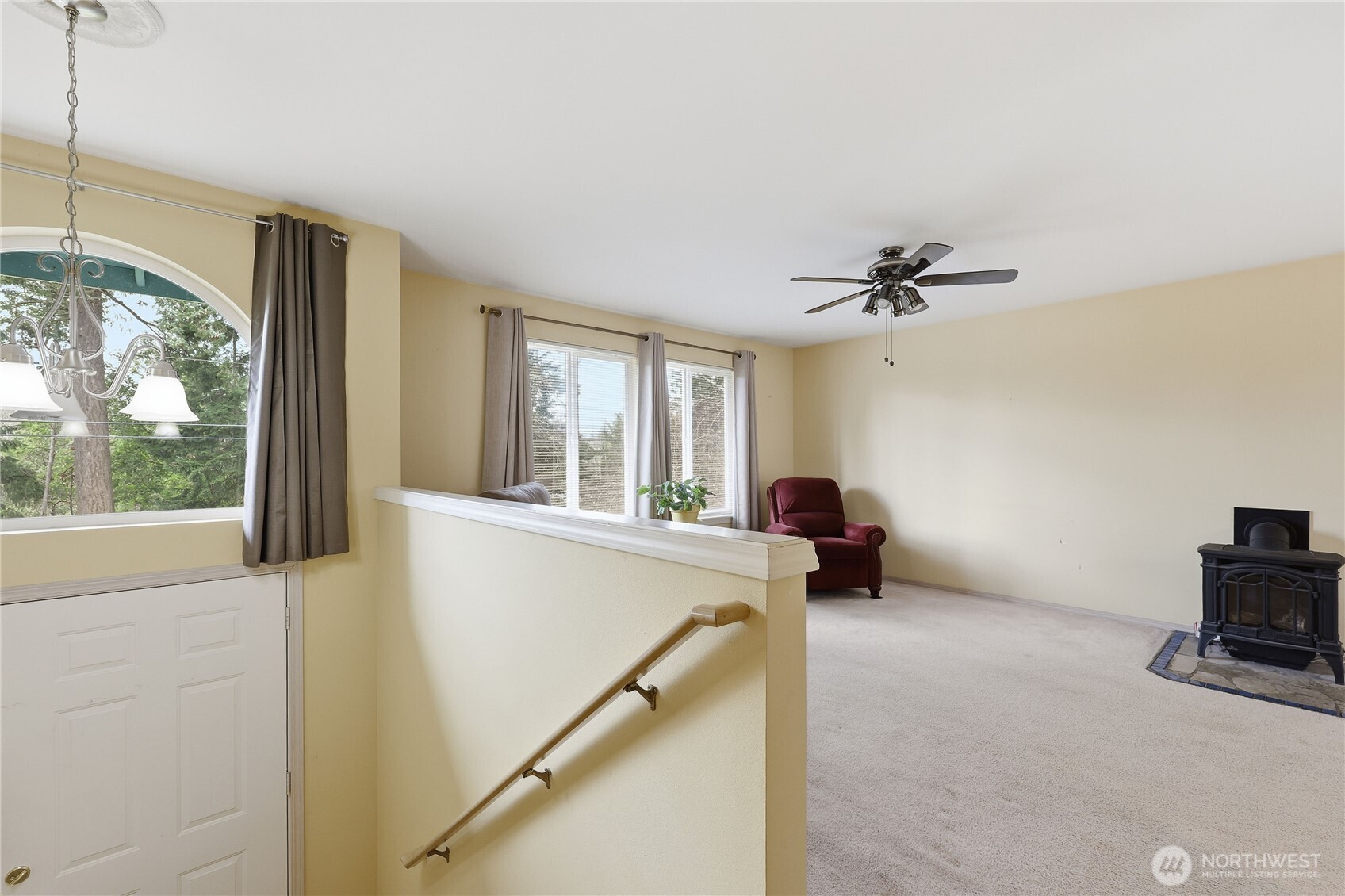 21028 Virginia Avenue NE, Kingston, WA 98346