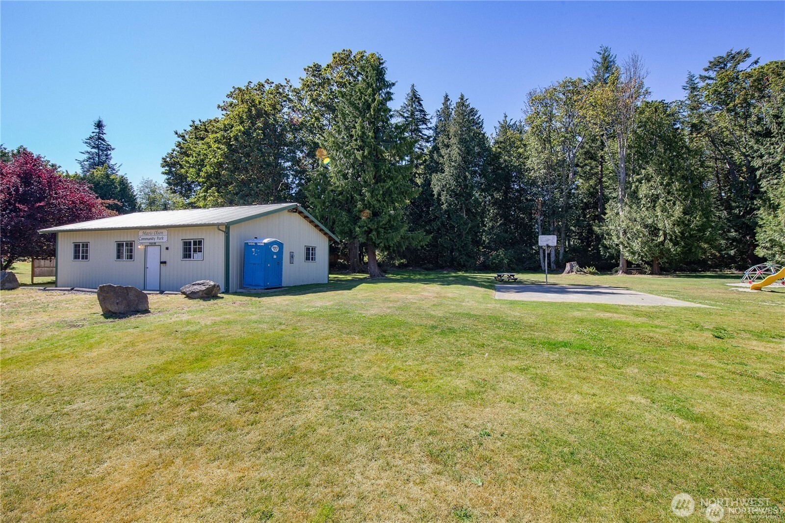 21028 Virginia Avenue NE, Kingston, WA 98346