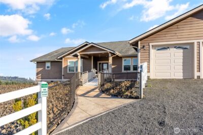 12726 RES Undisclosed , Chehalis, WA 98532 - Photo 2