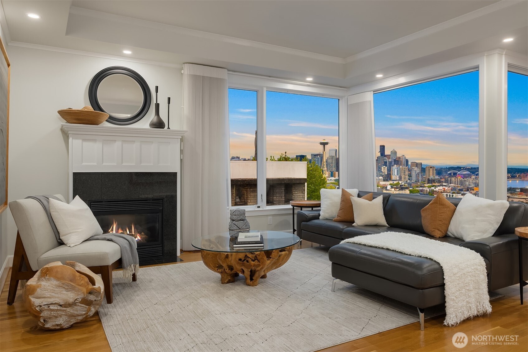 525 W Prospect Street #A, Seattle, WA 98119