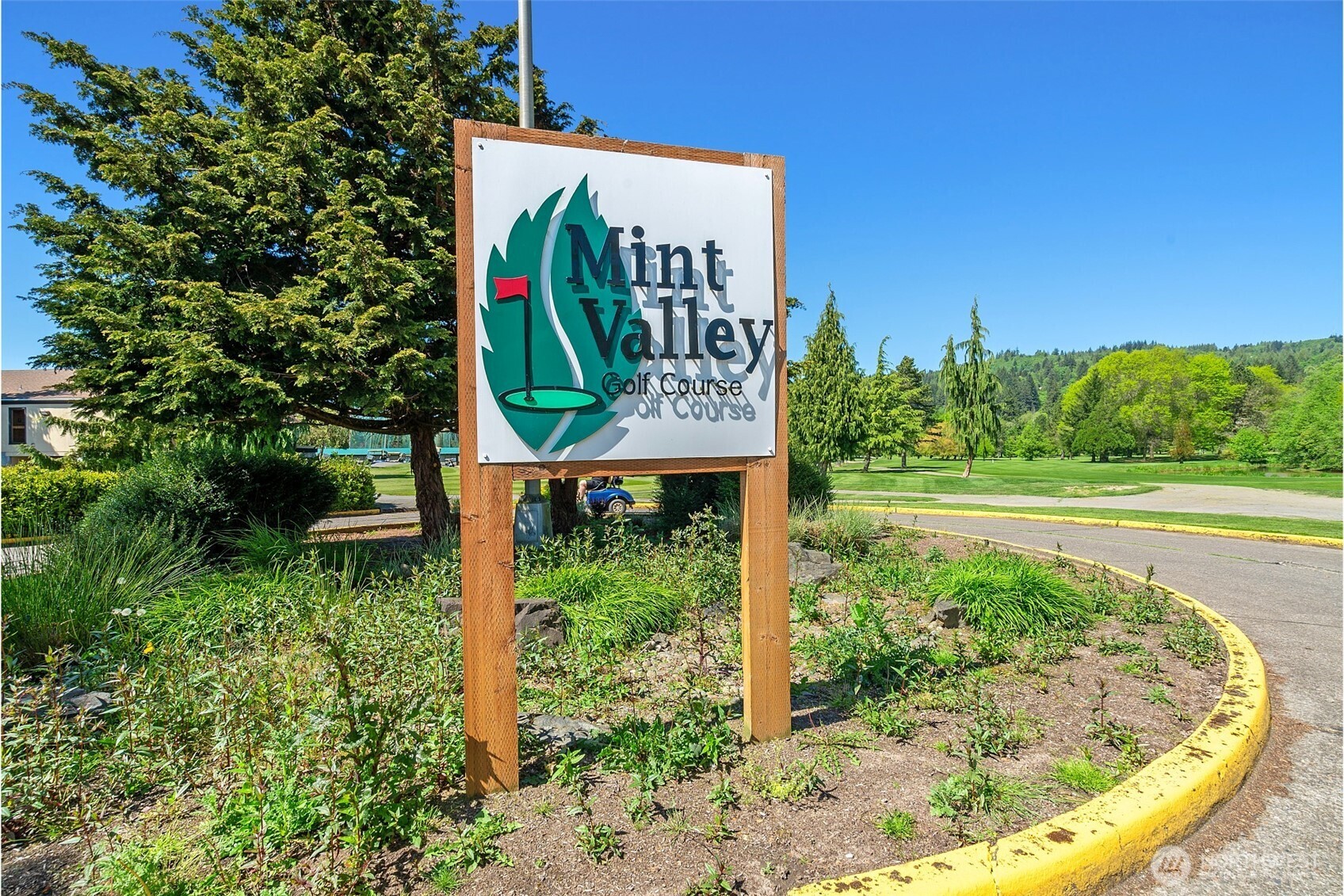 2021 Branch Creek Drive , Longview, WA 98632