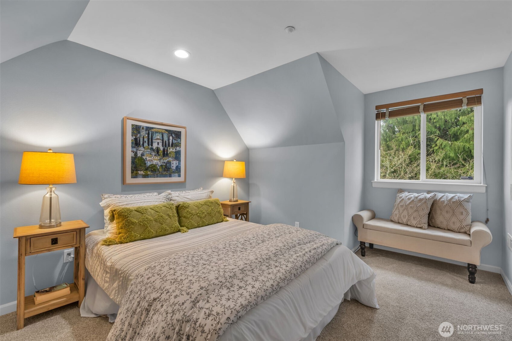 6441 SE Cougar Mountain Way , Bellevue, WA 98006