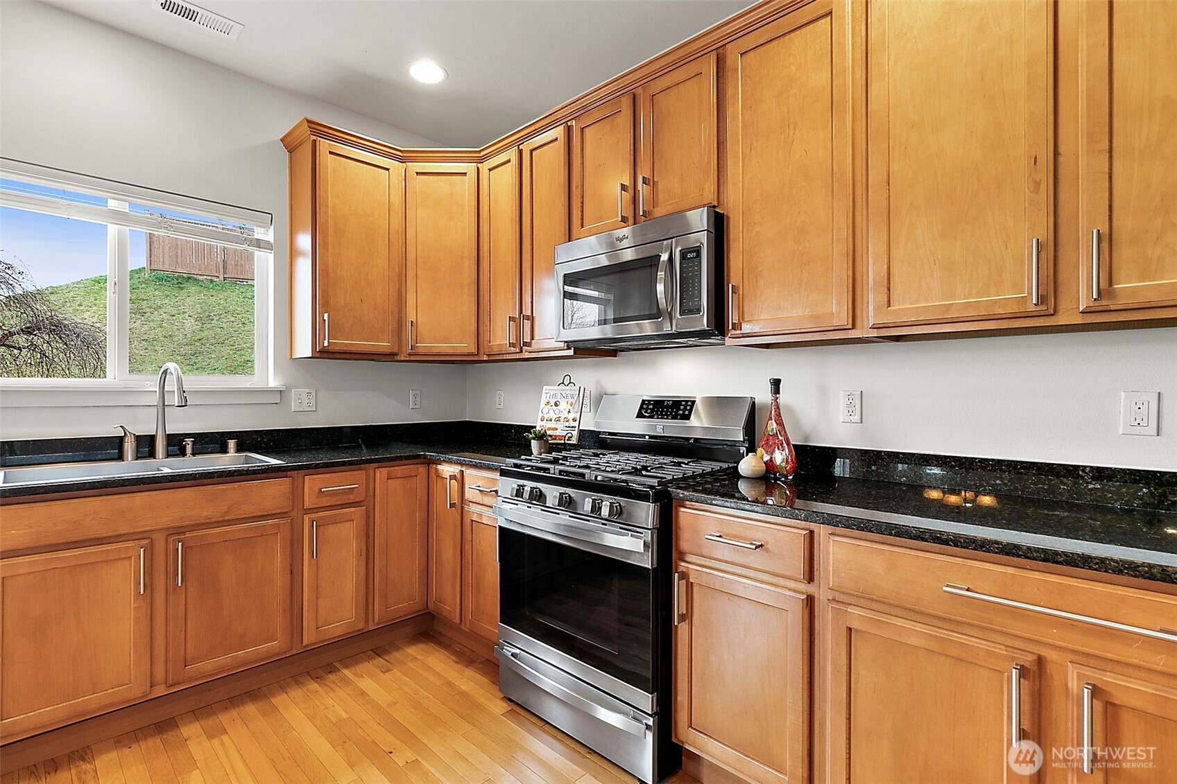 27729 257th Avenue SE, Maple Valley, WA 98038