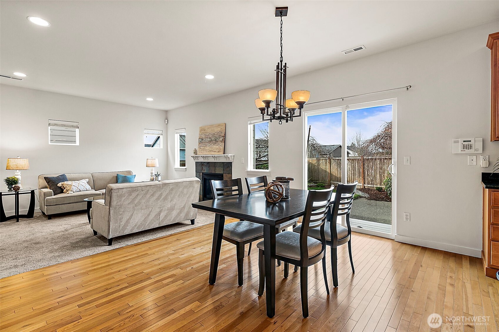 27729 257th Avenue SE, Maple Valley, WA 98038