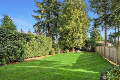 2234 108th Avenue SE, Bellevue, WA 98004 - Photo 30