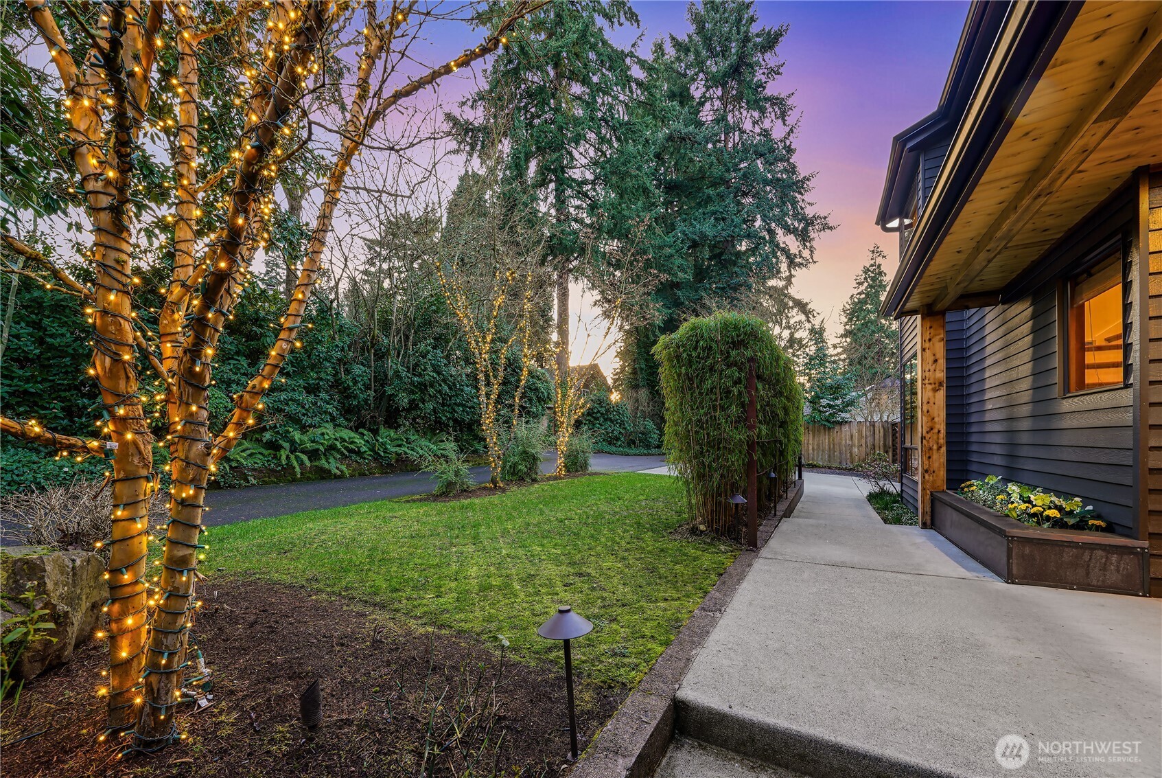 2234 108th Avenue SE, Bellevue, WA 98004