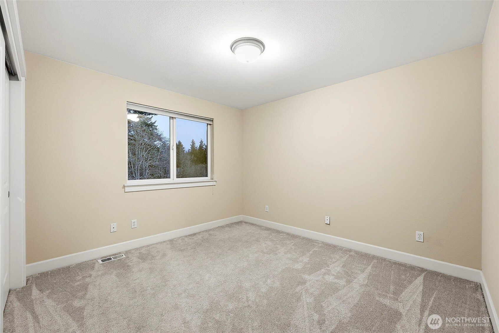 6412 122nd Street Ct E, Puyallup, WA 98373